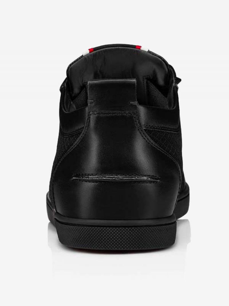 Tênis Masculino Com Rebites Pretos Redondos E Slip-on - Preto