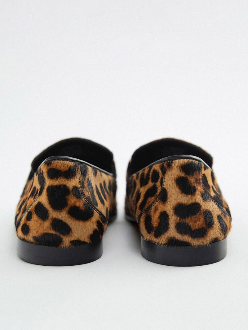 Mocassins Femininos Com Detalhes Metal E Estampa Leopardo Cabelo Liso Cavalo - Leopardo