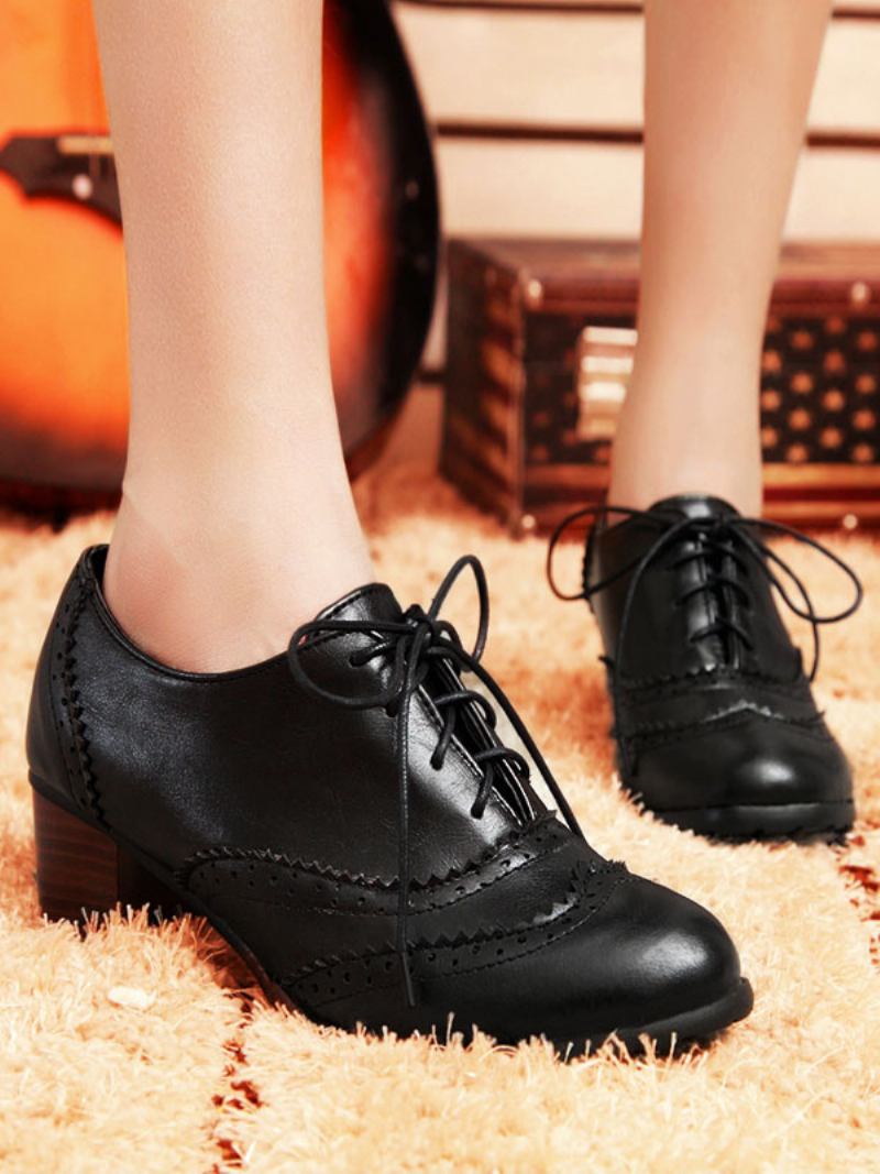 Salto Bloco Brogues Feminino Com Cadarço - Preto