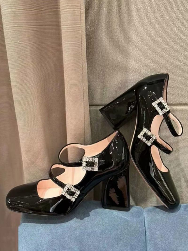 Sapatos Femininos Vintage Couro Envernizado Preto Com Bico Quadrado E Cadarço - Preto