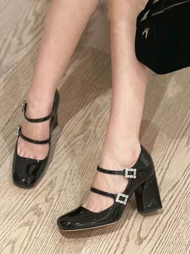 Sapatos Femininos Vintage Couro Envernizado Preto Com Bico Quadrado E Cadarço - Preto