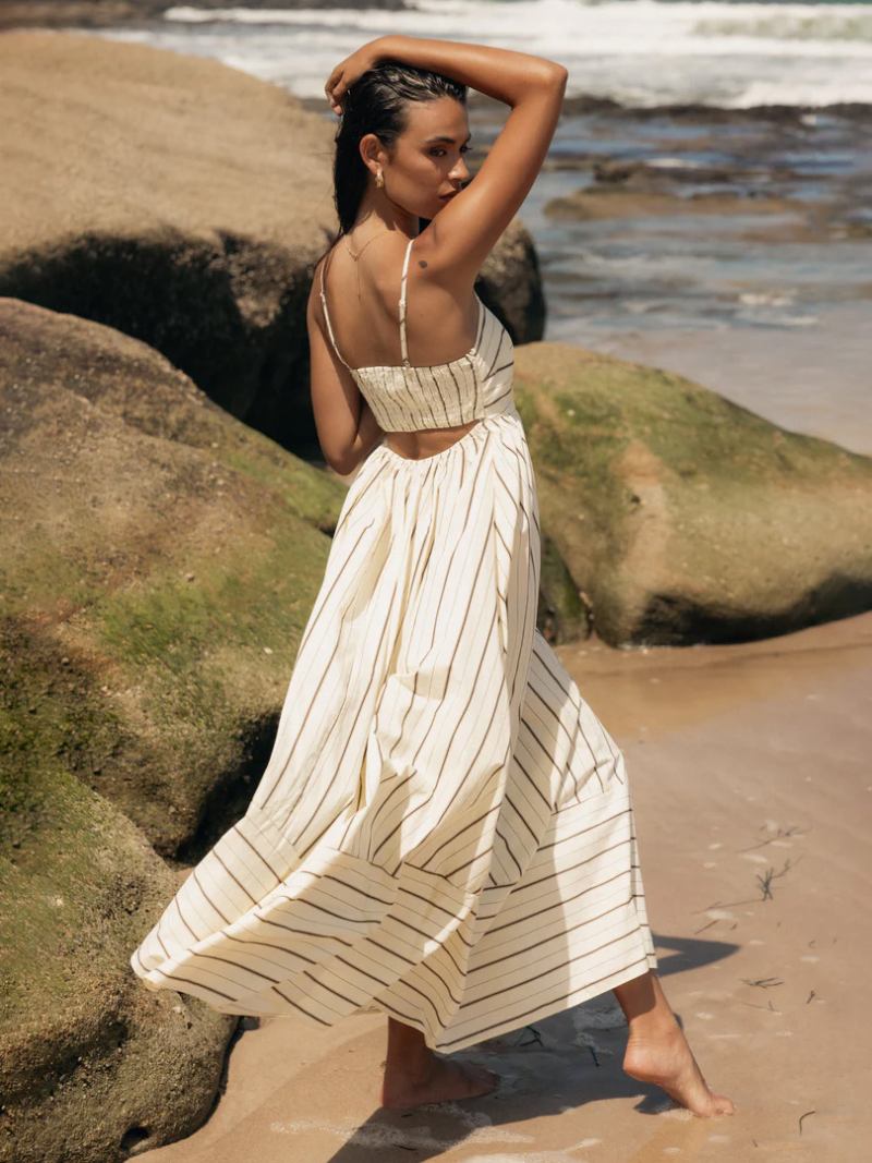 Vestido Feminino Verão Com Alças No Pescoço E Listras Cortadas Sem Costas Damasco Longo Praia - Amarelo Claro