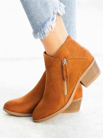 Botas Femininas Camurça Bico Fino Com Zíper E Detalhes