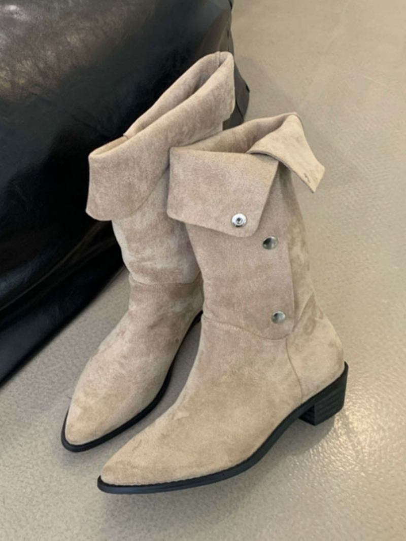 Botas Femininas Camurça Com Bico Fino E Salto Médio Na Panturrilha