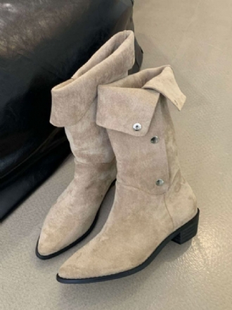 Botas Femininas Camurça Com Bico Fino E Salto Médio Na Panturrilha