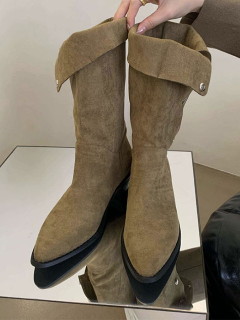 Botas Femininas Camurça Com Bico Fino E Salto Médio Na Panturrilha - Verde Caçador 