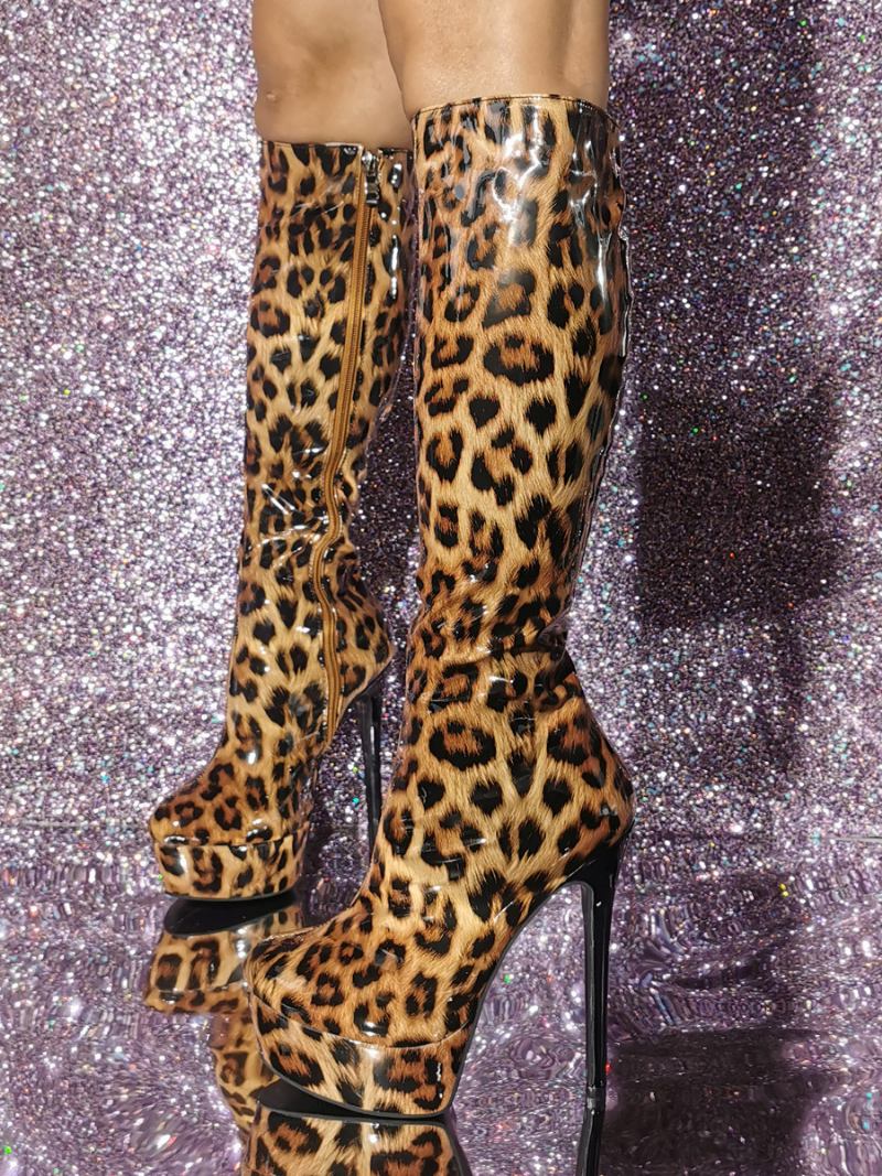 Botas Femininas Cano Alto Em Pu Com Salto Agulha E - Leopardo