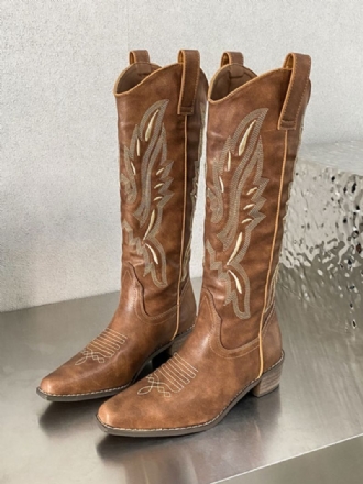 Botas Femininas Cano Médio Com Bico Quadrado E Cowboy Bordadas