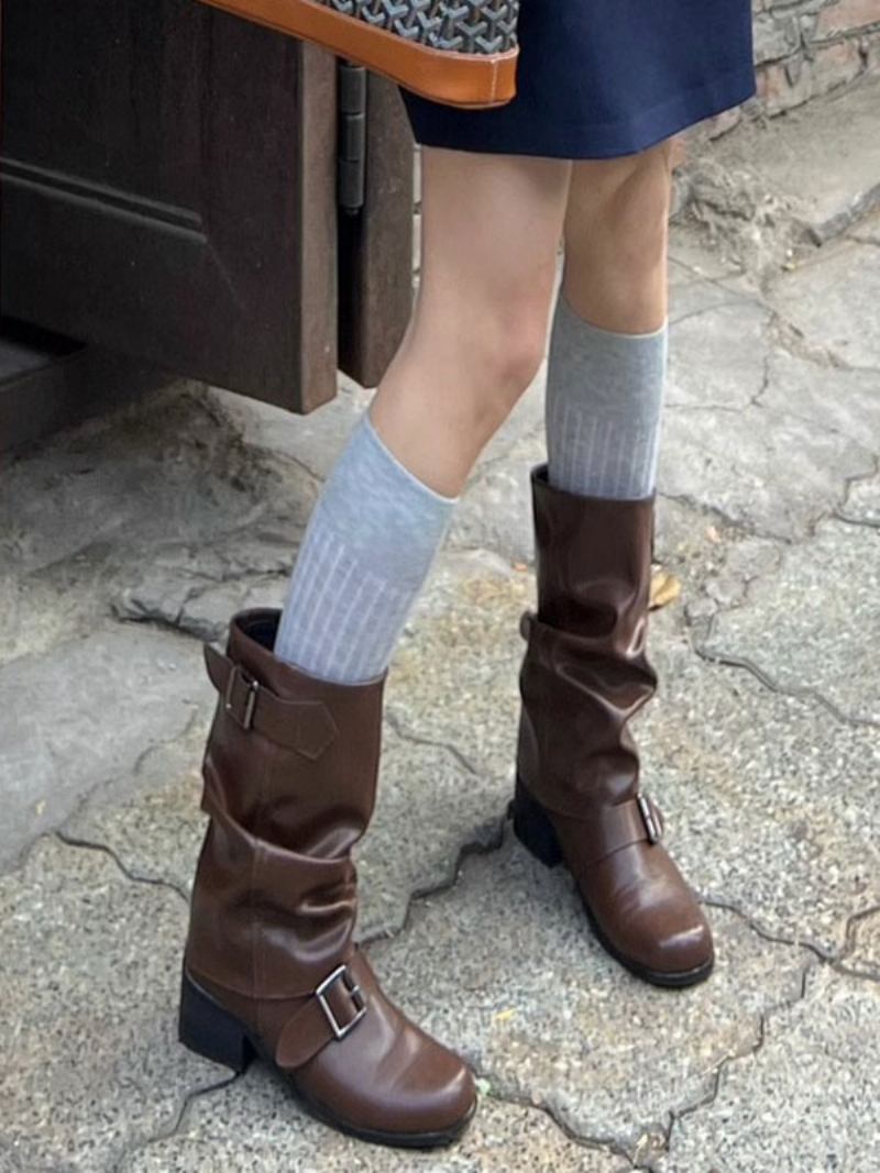 Botas Femininas Cano Médio Couro Pu Com Bico Fino E Salto Grosso - Café Marrom