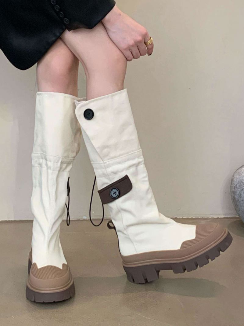 Botas Femininas Chiques Com Salto Grosso E Joelho - Bege