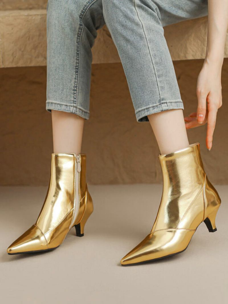 Botas Femininas Com Bico Fino E Salto Gatinho - Ouro