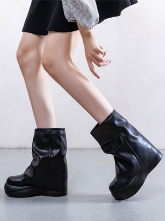 Botas Femininas Com Bico Redondo E Salto Em Cunha