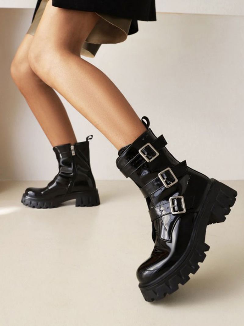 Botas Femininas Com Detalhes Metal Patenteado Em Pu Bico Redondo E Salto Grosso - Preto