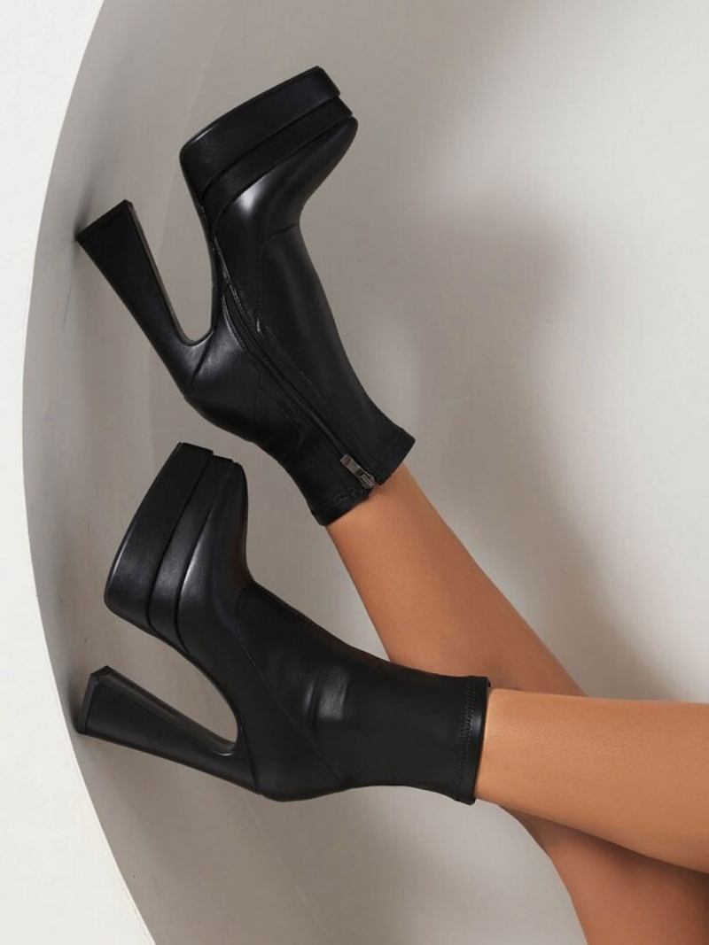 Botas Femininas Com Plataforma Couro Pu Bico Fino E Salto Grosso - Preto