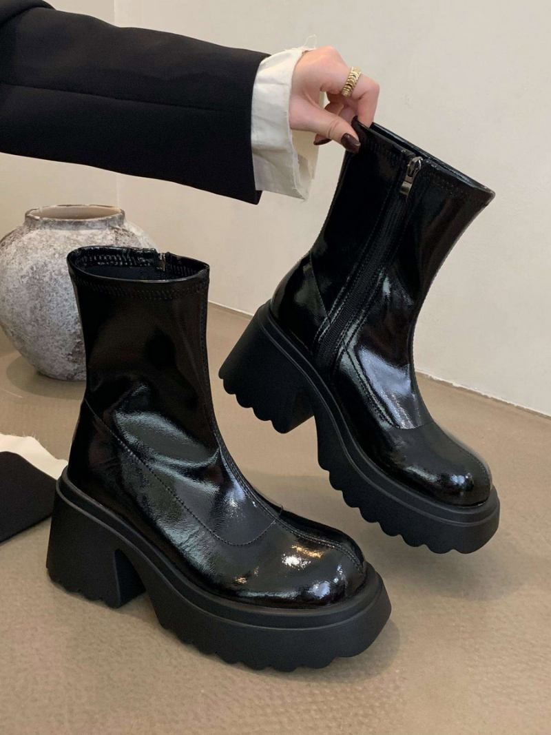 Botas Femininas Com Plataforma Salto Grosso E Bico Redondo - Preto