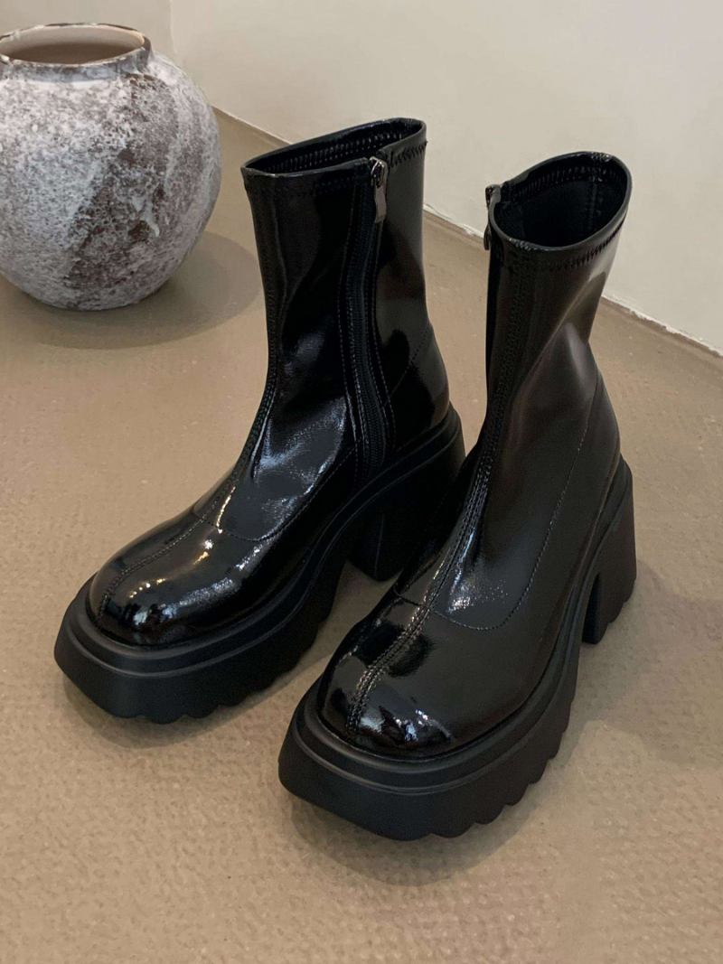 Botas Femininas Com Plataforma Salto Grosso E Bico Redondo - Preto