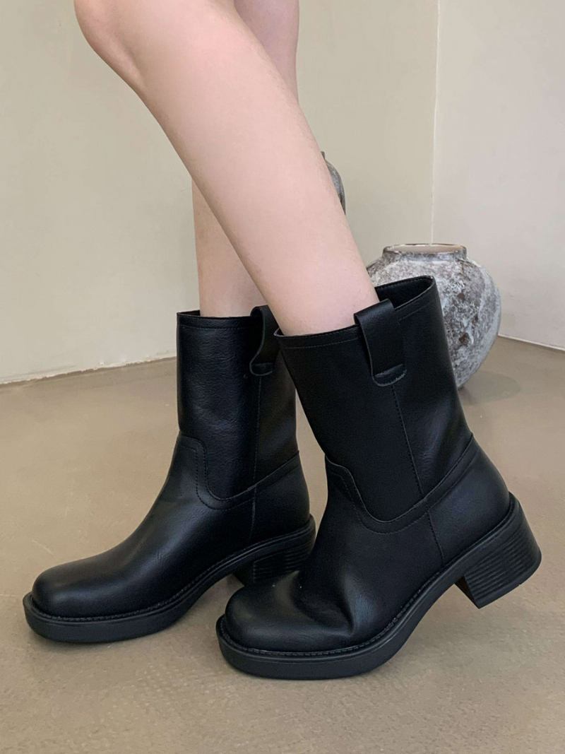 Botas Femininas Couro Pu Com Bico Quadrado E Salto Grosso - Preto