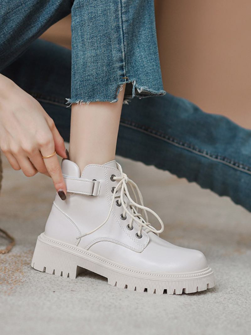 Botas Femininas Couro Pu Com Fivela Redonda E Salto Cachorrinho - Branco