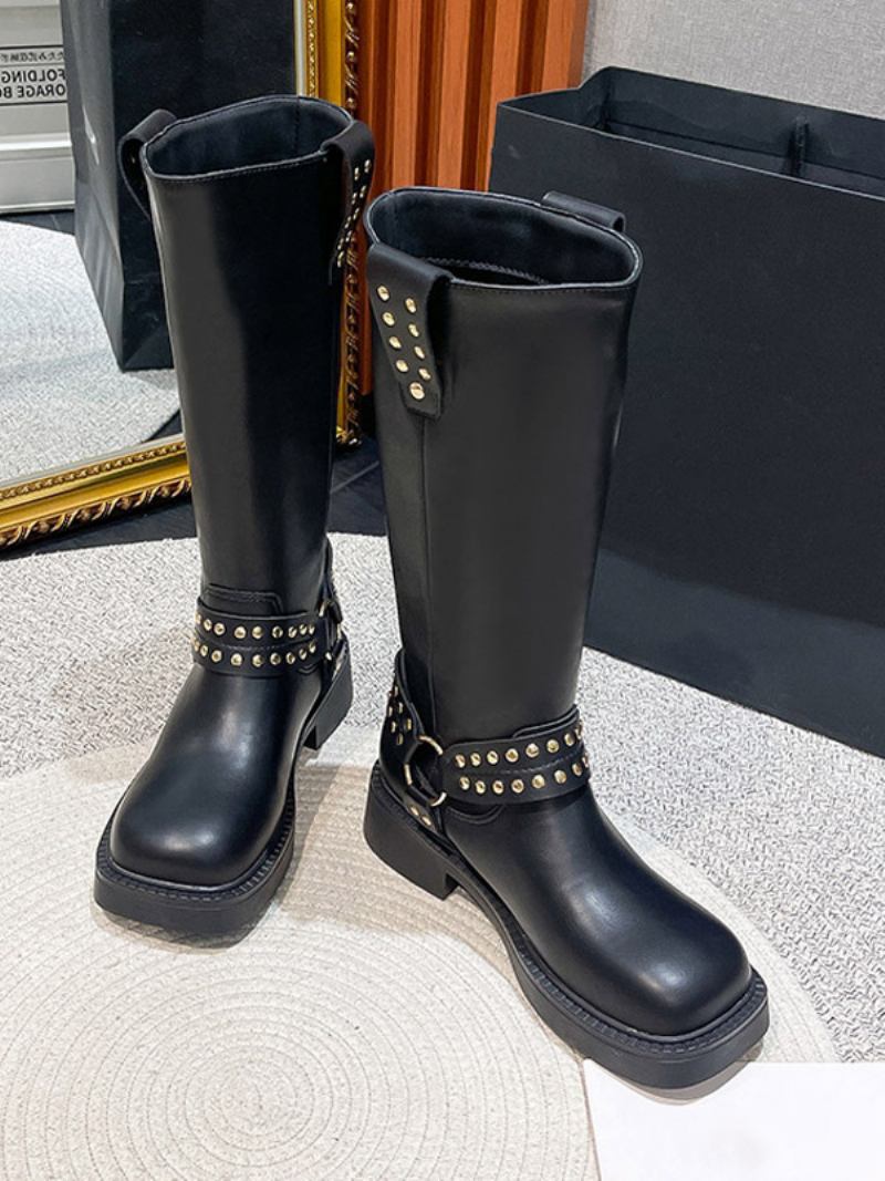 Botas Femininas Couro Pu Com Rebites Redondos E Salto Médio Na Panturrilha - Preto