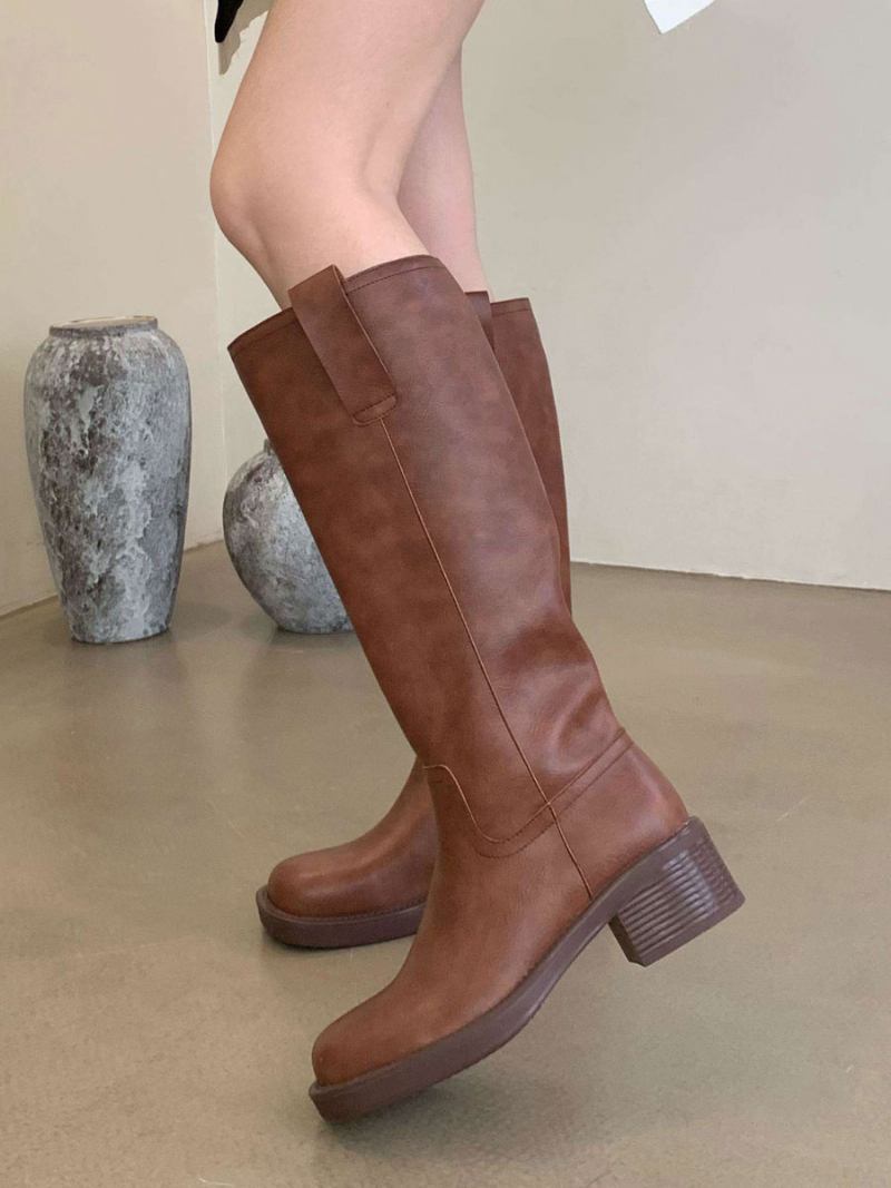 Botas Femininas Couro Pu Com Salto Grosso E Cano Alto - Café Marrom