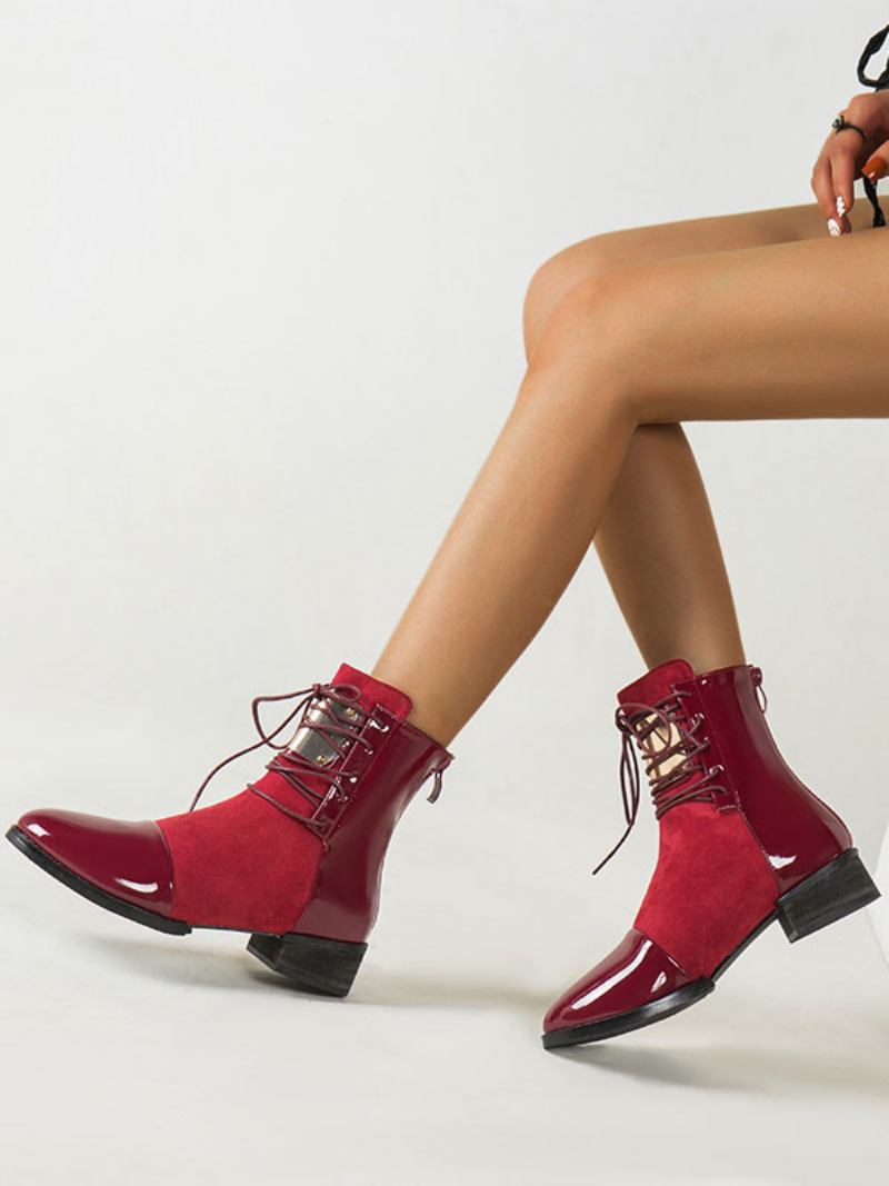 Botas Femininas Marrons Com Bico Fino E Salto Grosso - Vermelho