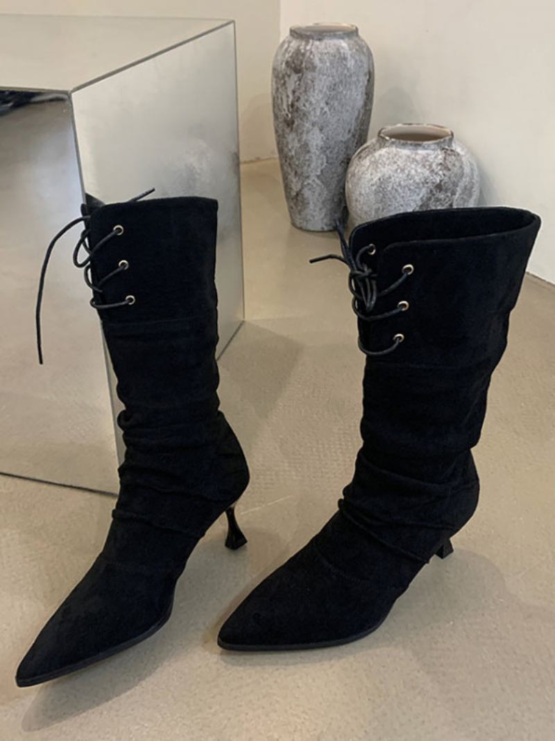 Botas Femininas Micro Camurça Com Bico Fino E Salto Agulha - Preto