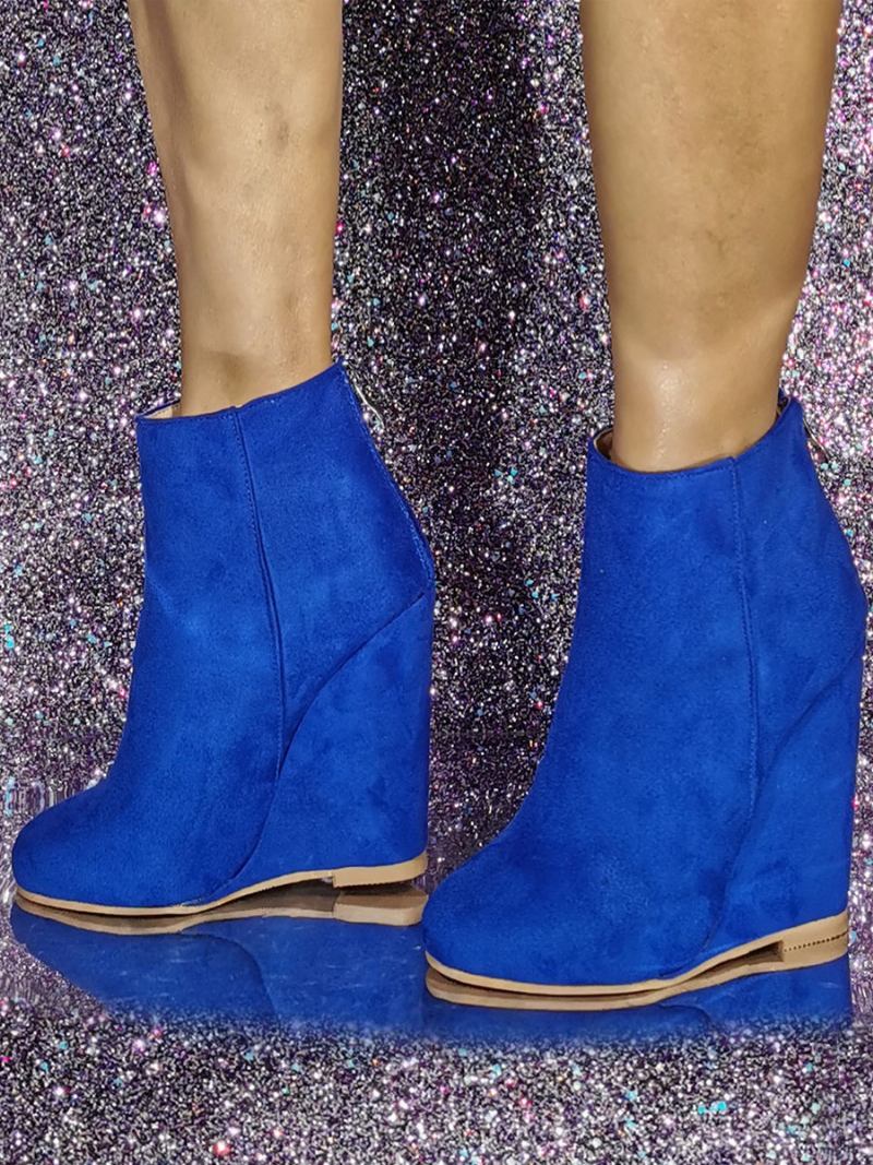 Botas Femininas Micro Camurça Com Bico Redondo E Salto Em Cunha - Azul