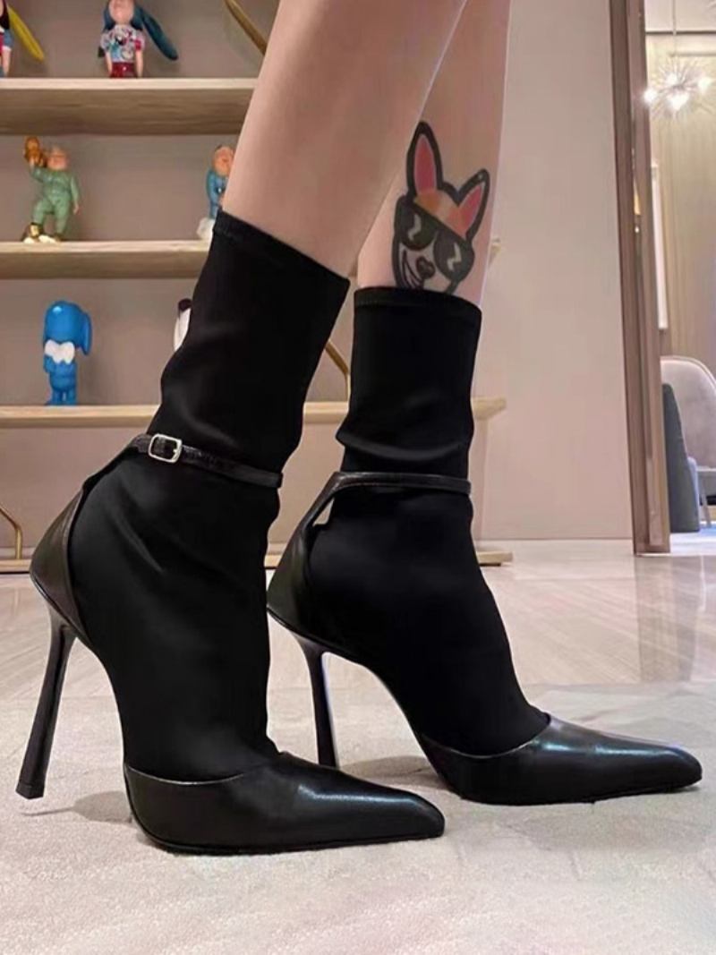 Botas Femininas Pretas Anlke Bico Fino Com Fivela E Salto Agulha - Preto