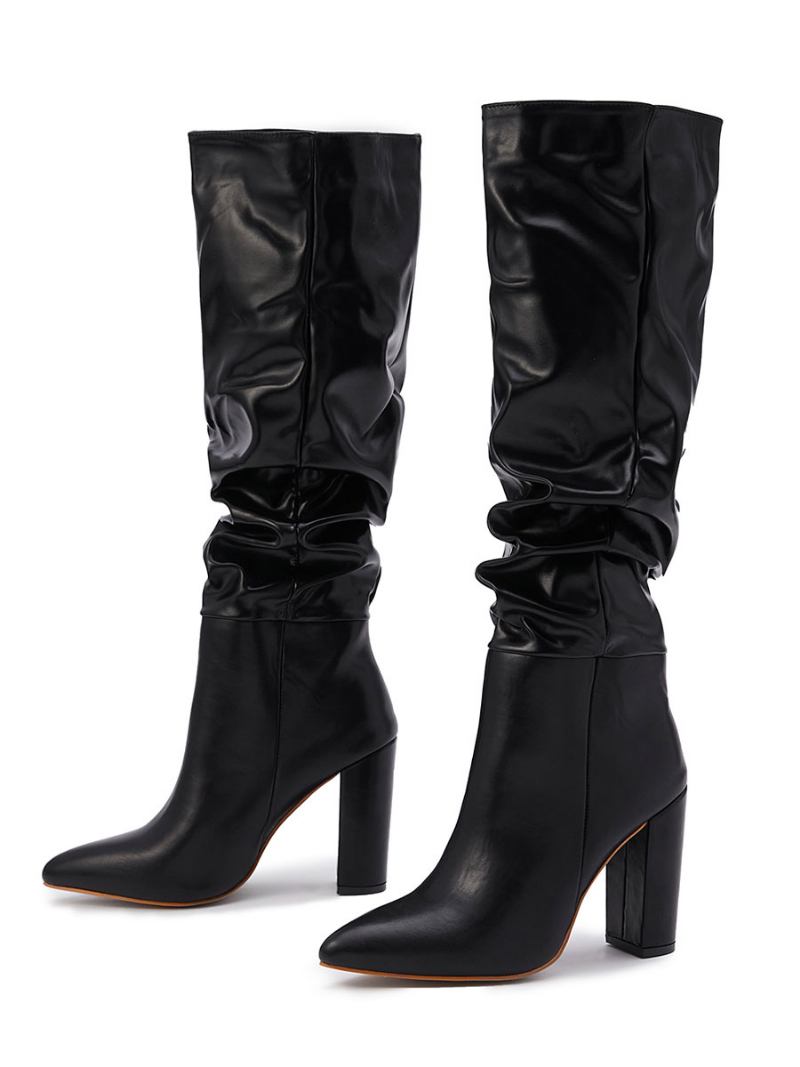 Botas Femininas Pretas Salto Grosso Bico Fino Martin Cano Alto - Preto