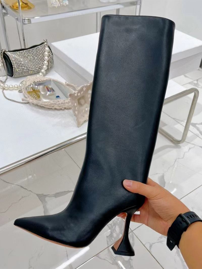 Botas Femininas Salto Alto Cobra Amarela Padrão Médio Com Bico Fino - Preto