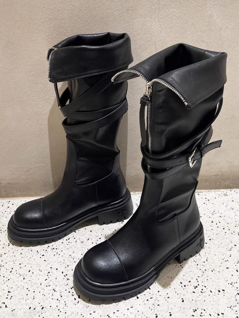 Botas Pretas Cano Alto Femininas Com Fivela E Detalhes Flatt - Preto