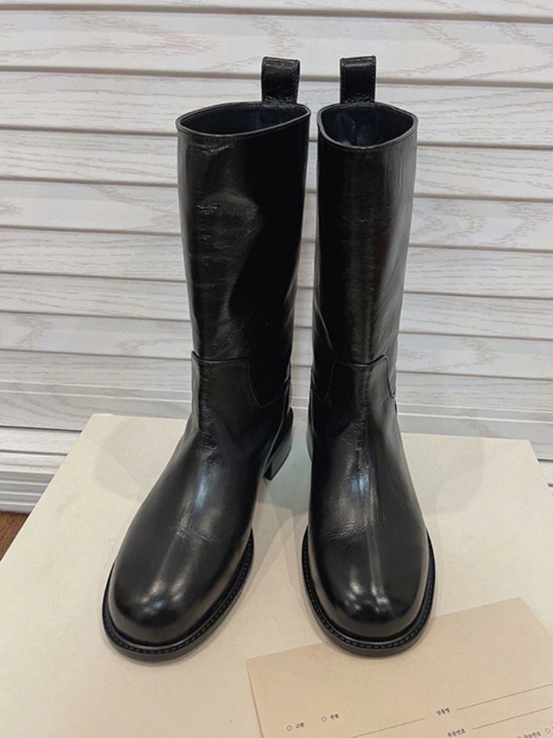 Botins Femininos Pretos Com Bico Redondo E Botas Rasas - Preto