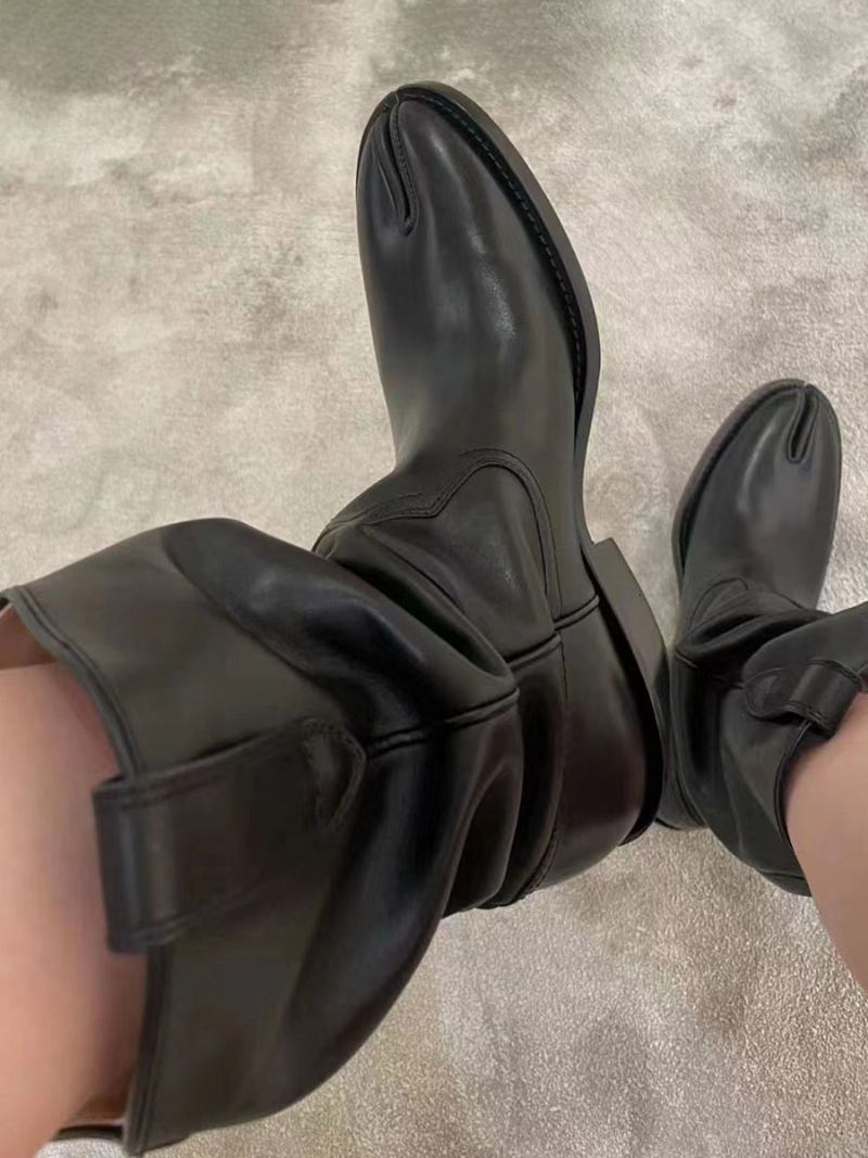 Botins Femininos Pretos Com Salto Grosso E Dedo Do Pé Desleixado - Preto